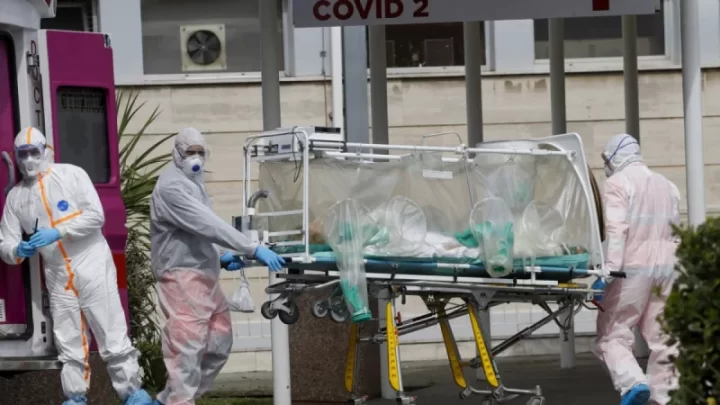 Italian Flight Faces COVID-19 Outbreak: Passengers Urged to Quarantine